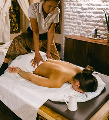 Back and neck Thai massage